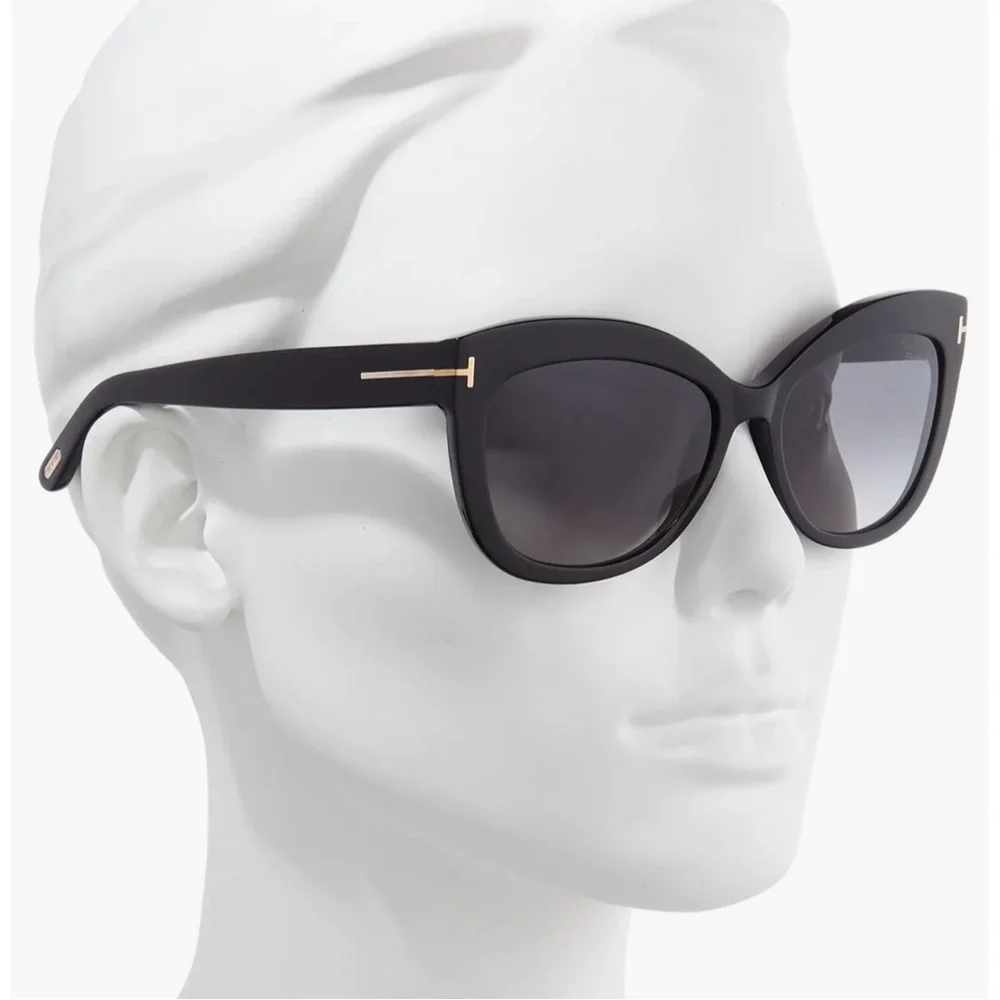 Tom Ford | Accessories | Alistair 56mm Polarized Cat Eye  display picture 3